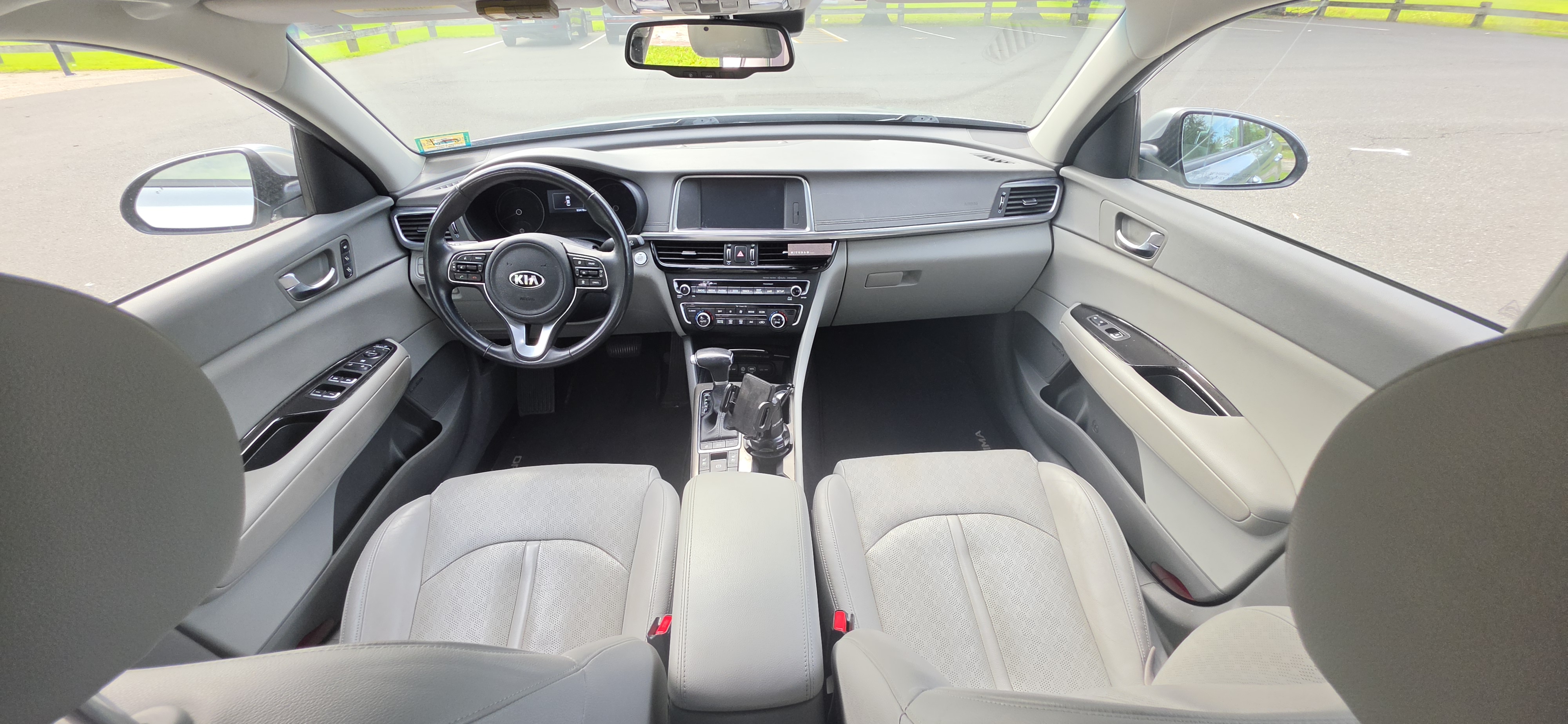 Used 2017 Kia Optima EX w/ Technology Package FWD image 24