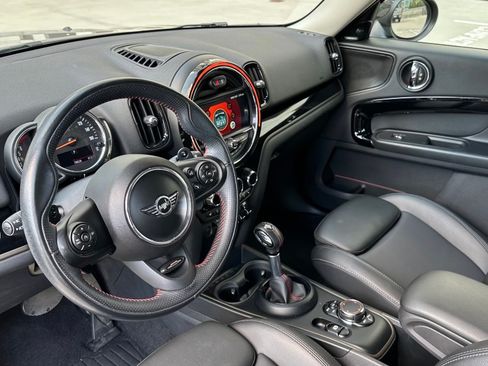 Used 2019 MINI Cooper Countryman S w/ Premium Package image 4