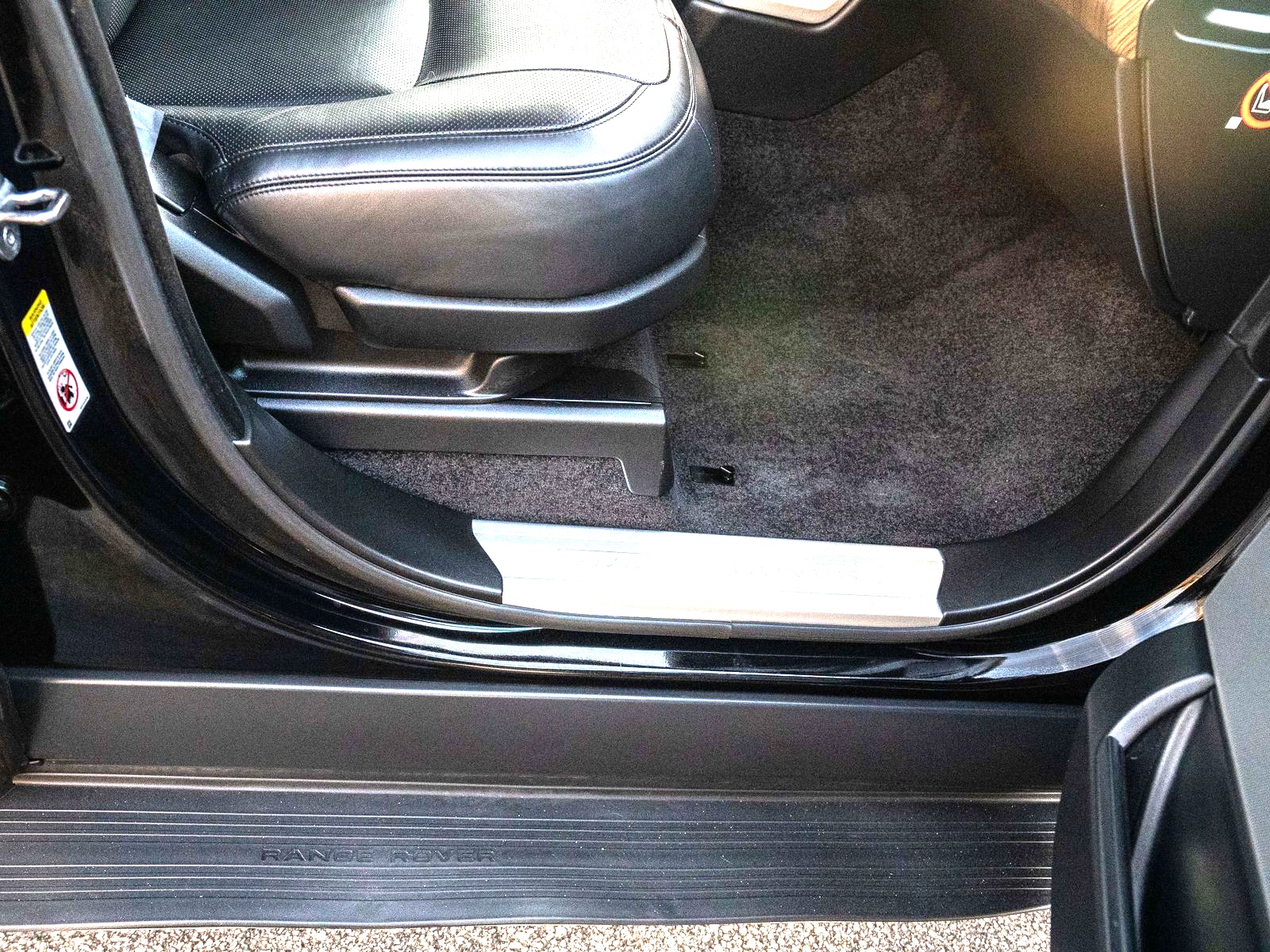 Used 2019 Land Rover Range Rover HSE AWD/4WD image 14