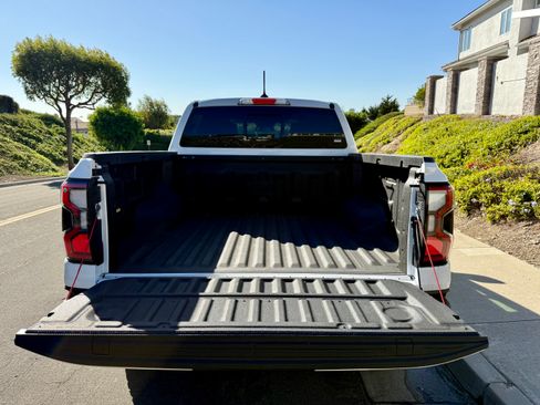 Used 2024 Ford Ranger Raptor AWD/4WD image 11