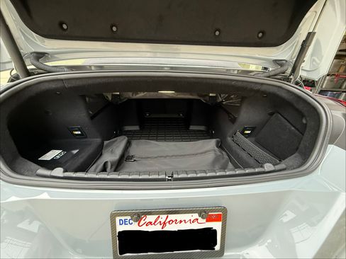 Used 2024 BMW M8 Competition AWD/4WD image 12