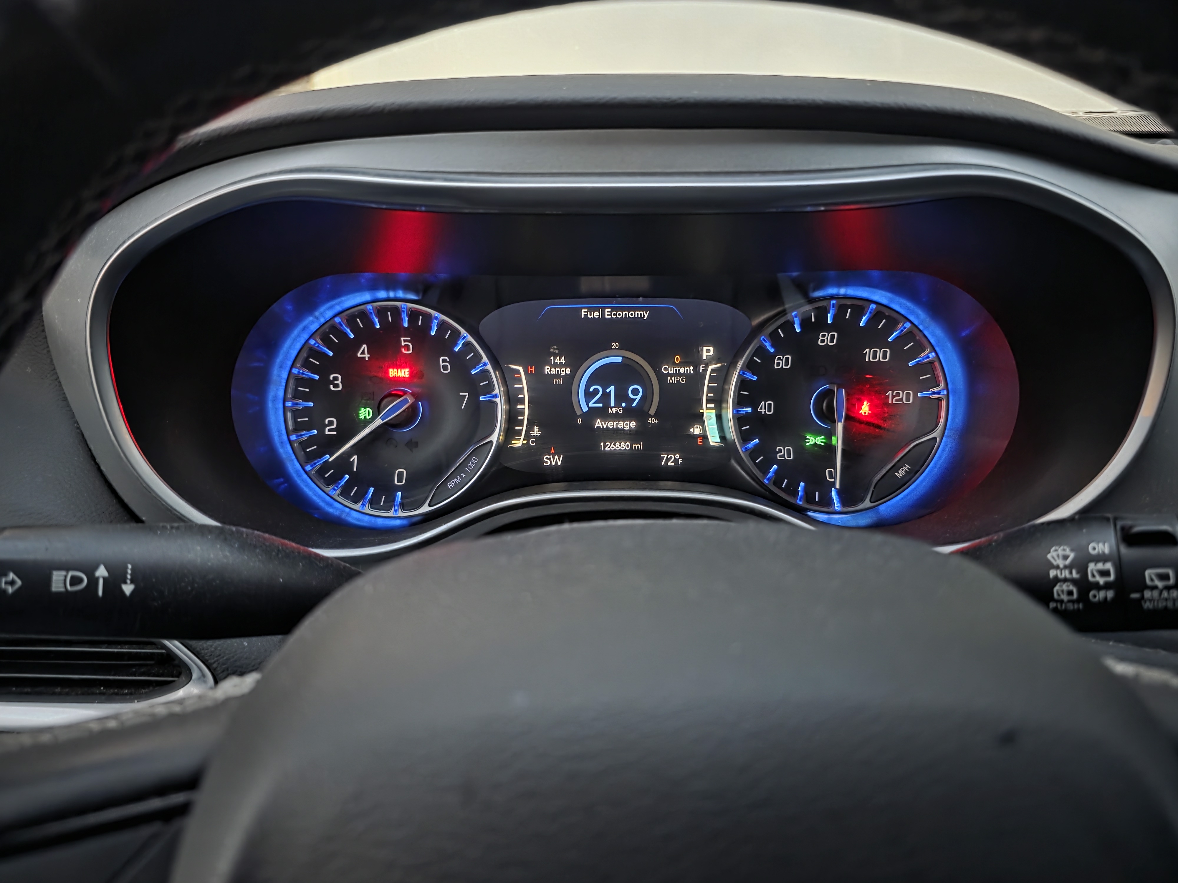 Used 2018 Chrysler Pacifica Touring-L Plus w/ S Appearance Package FWD image 19