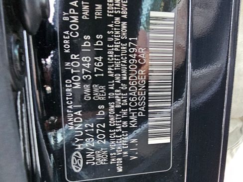 Used 2013 Hyundai Veloster w/ Style Pkg FWD image 27