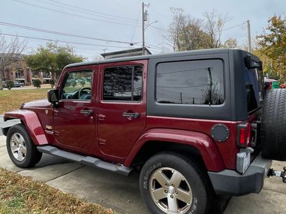 Used 2008 Jeep Wrangler Unlimited Sahara w/ Dual Top Group