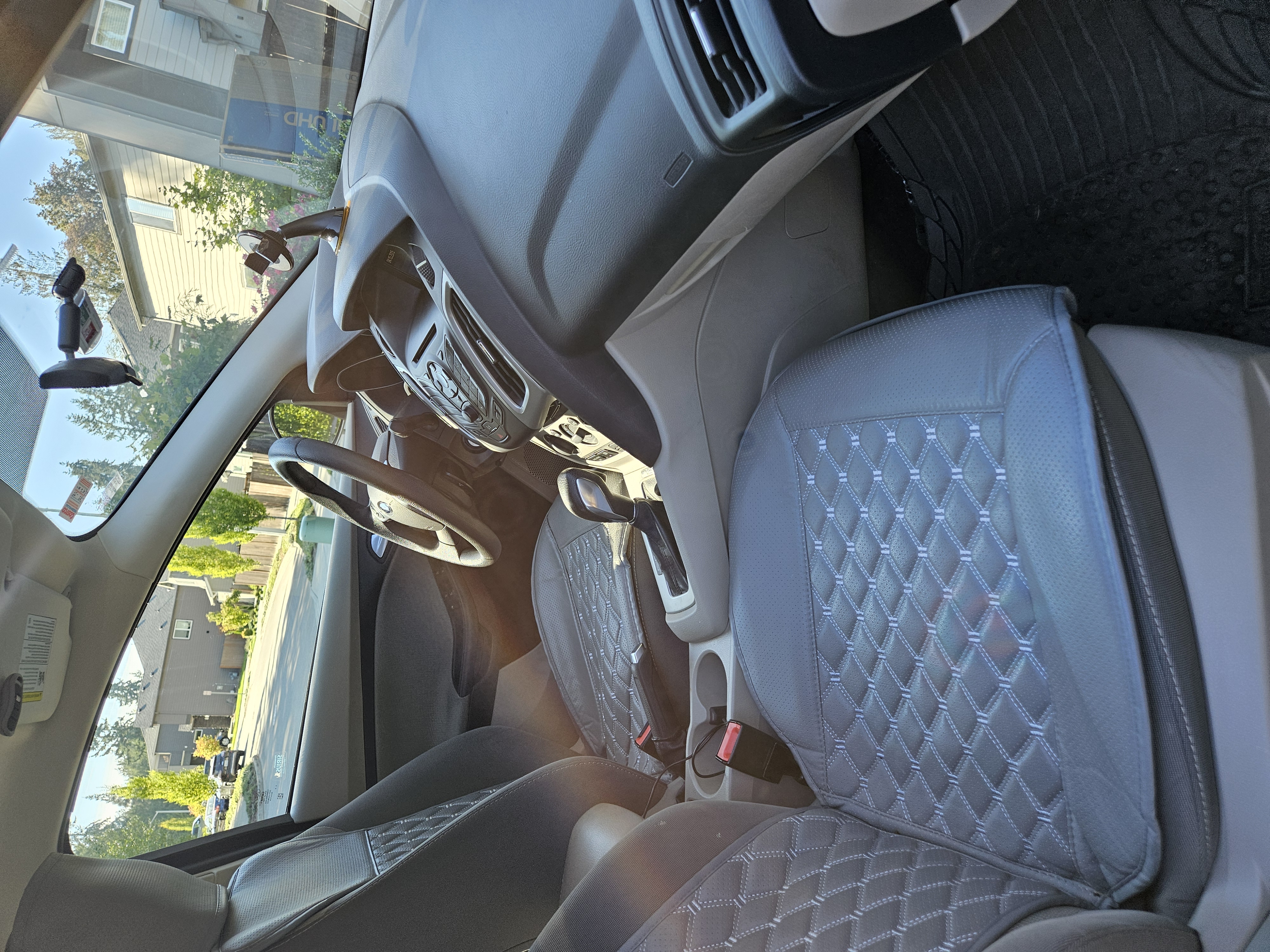 Used 2013 Ford Focus SE FWD image 21