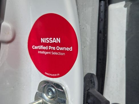 Used 2019 Nissan Murano Platinum image 15