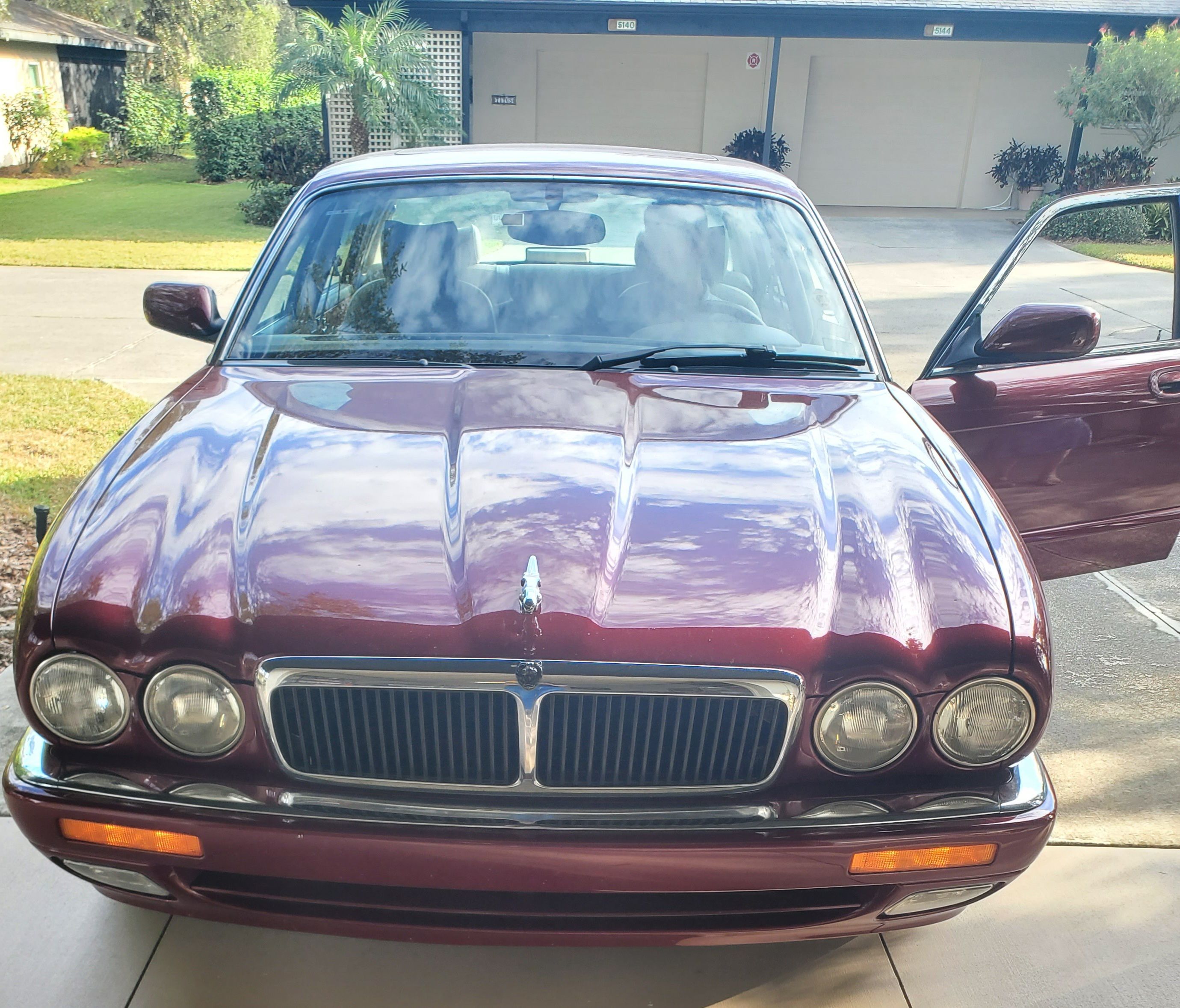 Used 1997 Jaguar XJ6 L RWD image 1