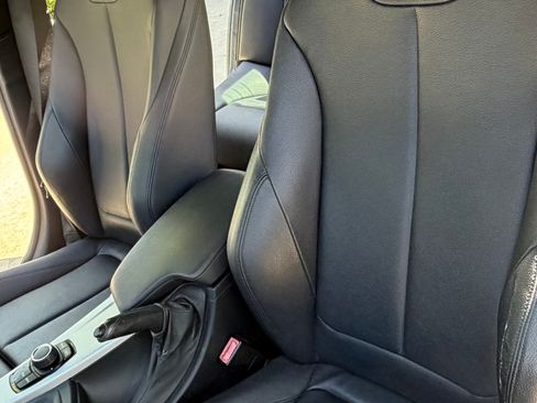 Used 2013 BMW 320i Sedan RWD image 20
