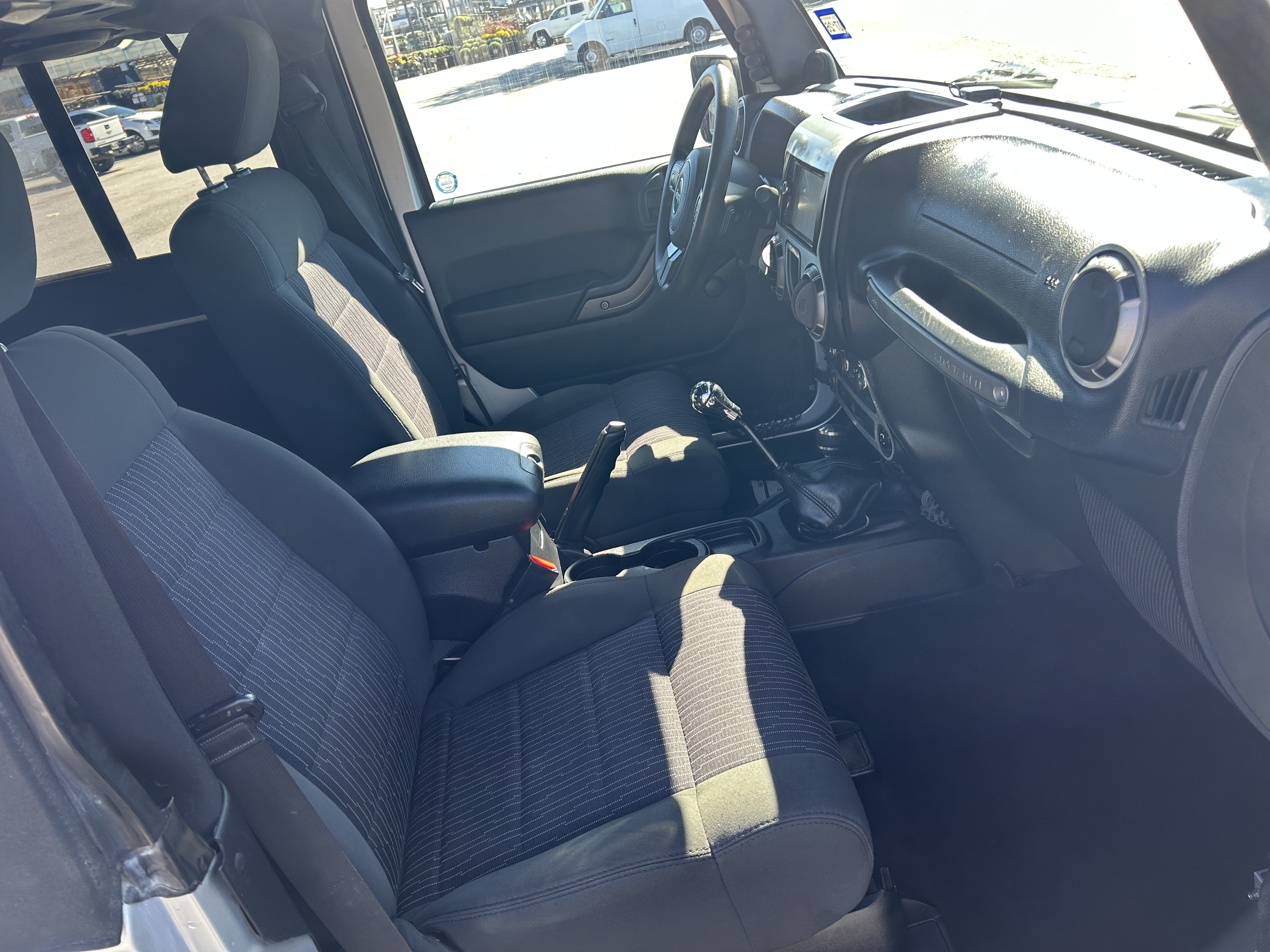 Used 2012 Jeep Wrangler Sport AWD/4WD image 6