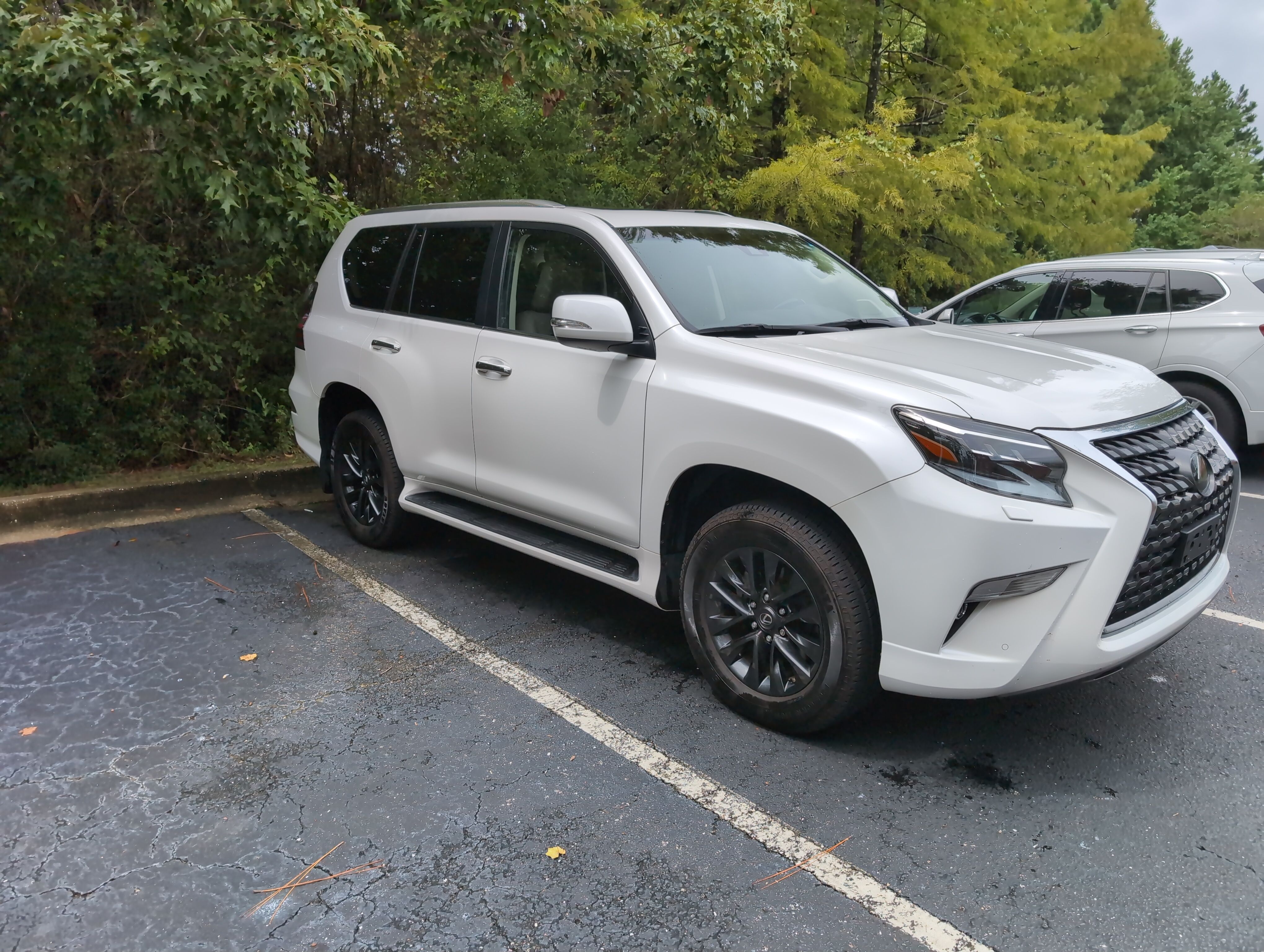 Used 2021 Lexus GX 460 Premium w/ Premium Package AWD/4WD image 5