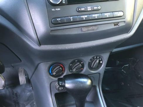 Used 2012 Ford Transit Connect XLT FWD image 5
