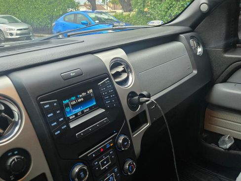 Used 2013 Ford F150 XLT w/ Luxury Equipment Group image 9