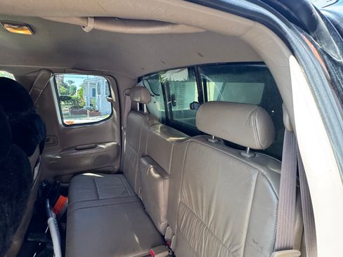 Used 2000 Toyota Tundra Limited AWD/4WD image 5