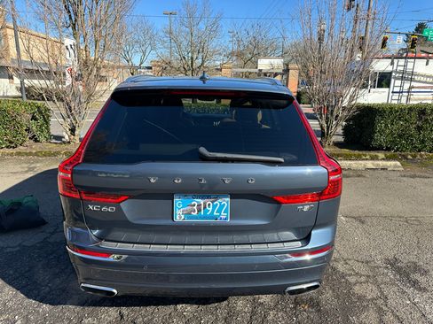 Used 2021 Volvo XC60 T5 Inscription w/ Protection Package Premier image 5