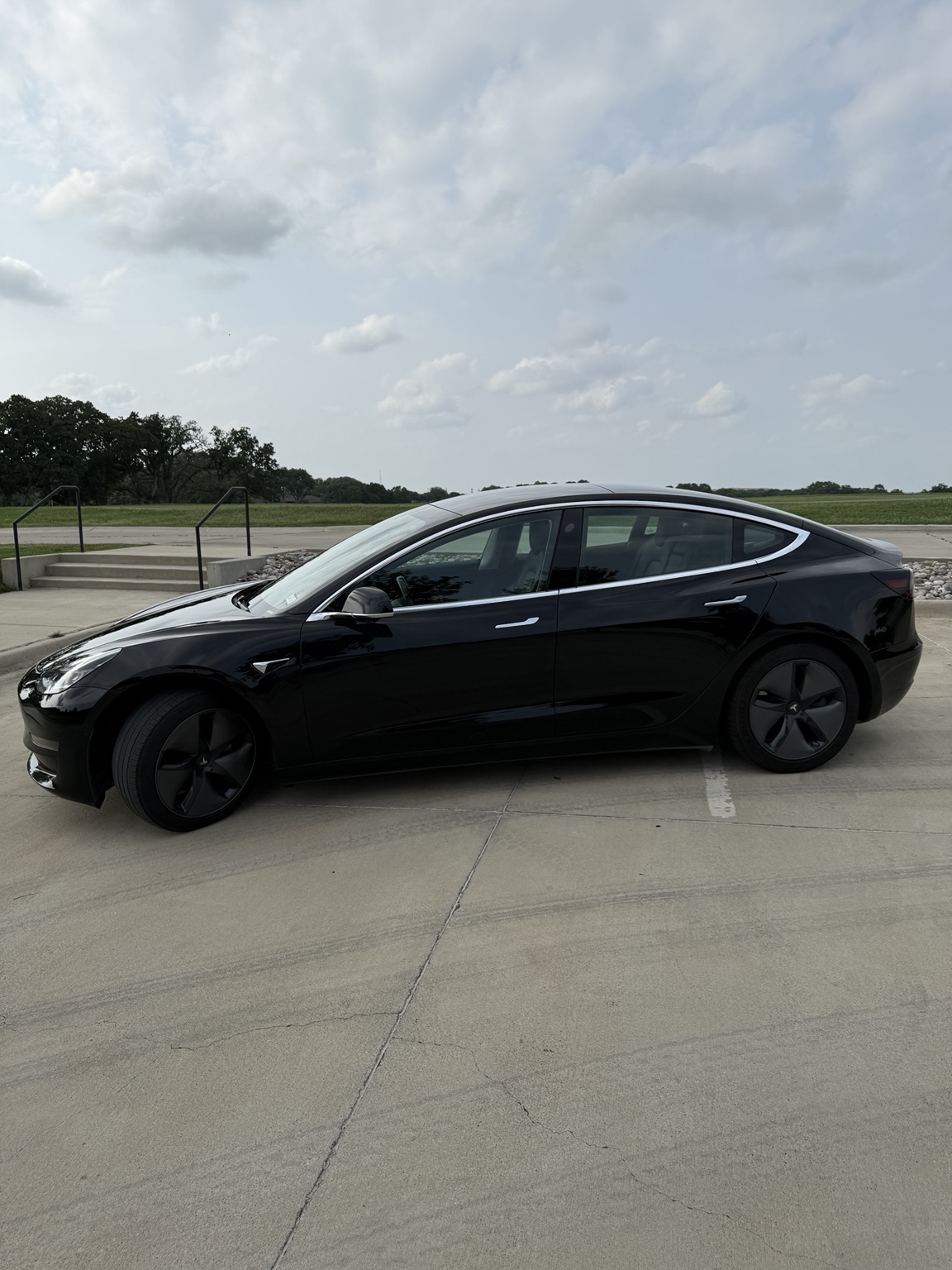 Used 2019 Tesla Model 3 Long Range AWD/4WD image 6
