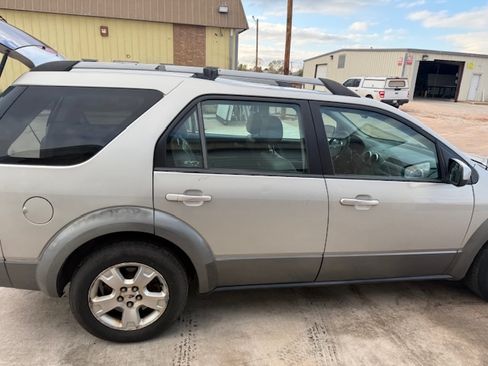Used 2006 Ford Freestyle SE image 11