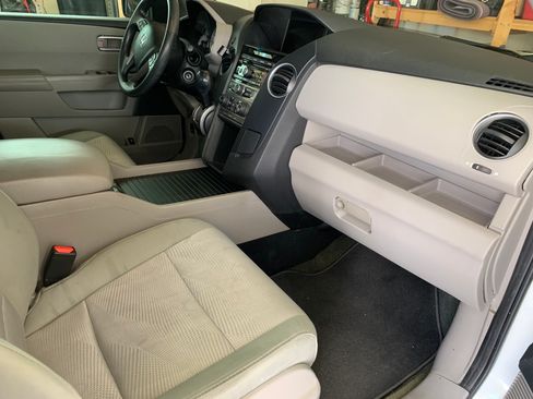 Used 2014 Honda Pilot LX image 5