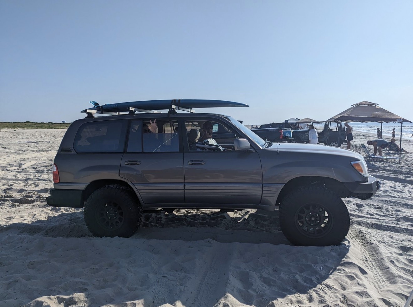 Used 1999 Lexus LX 470 4WD image 9