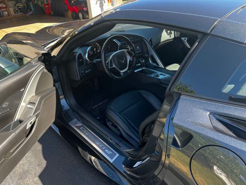 Used 2017 Chevrolet Corvette Grand Sport image 11