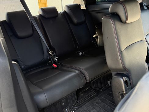 Used 2024 Honda Odyssey Sport image 8