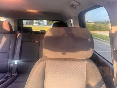 Used 2011 Chevrolet Tahoe LS RWD image 16
