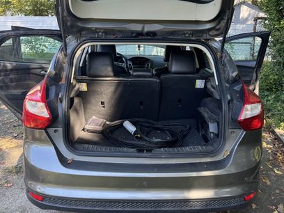Used 2012 Ford Focus SEL