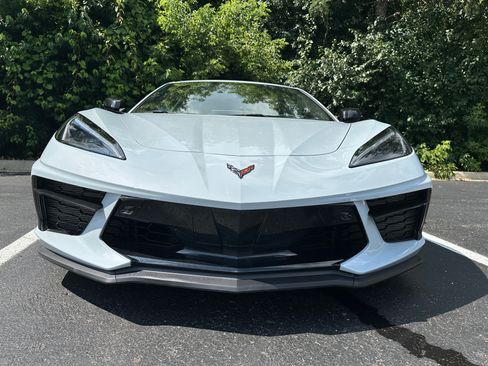 Used 2023 Chevrolet Corvette Stingray Preferred Conv w/ Z51 Performance Package image 12