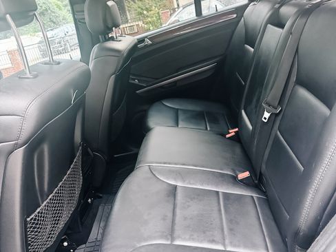 Used 2010 Mercedes-Benz ML 350 4MATIC image 11