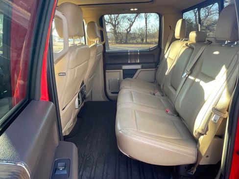 Used 2018 Ford F150 Lariat w/ Equipment Group 502A Luxury image 8