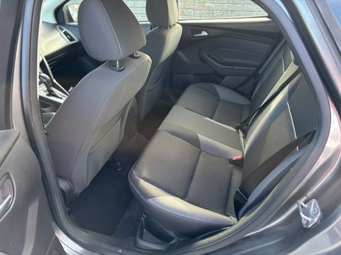Used 2014 Ford Focus SE image 5