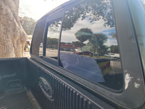 Used 2003 Ford F150 XL image 9