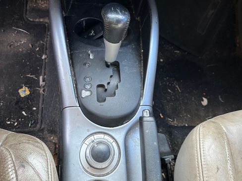 Used 2008 Mitsubishi Outlander XLS image 16