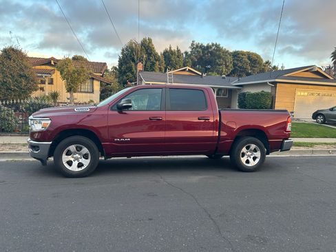 Used 2021 RAM 1500 Big Horn image 2