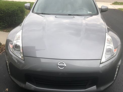 Used 2014 Nissan 370Z Touring w/ Sport Package image 4