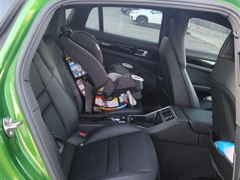 Used 2018 Porsche Panamera 4 image 9