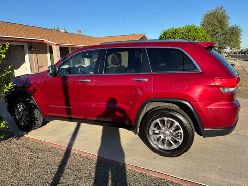 Used 2015 Jeep Grand Cherokee Limited image 8