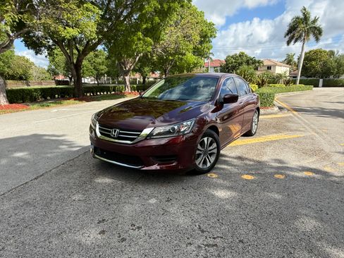 Used 2015 Honda Accord LX image 1