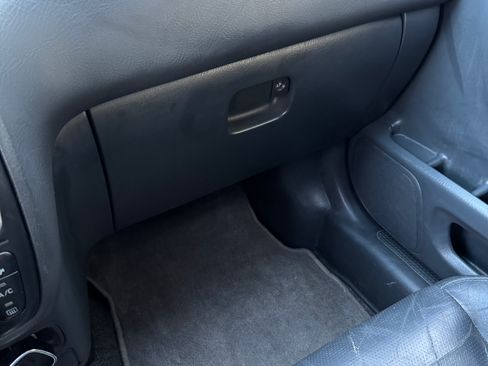 Used 2001 Honda CR-V SE image 17