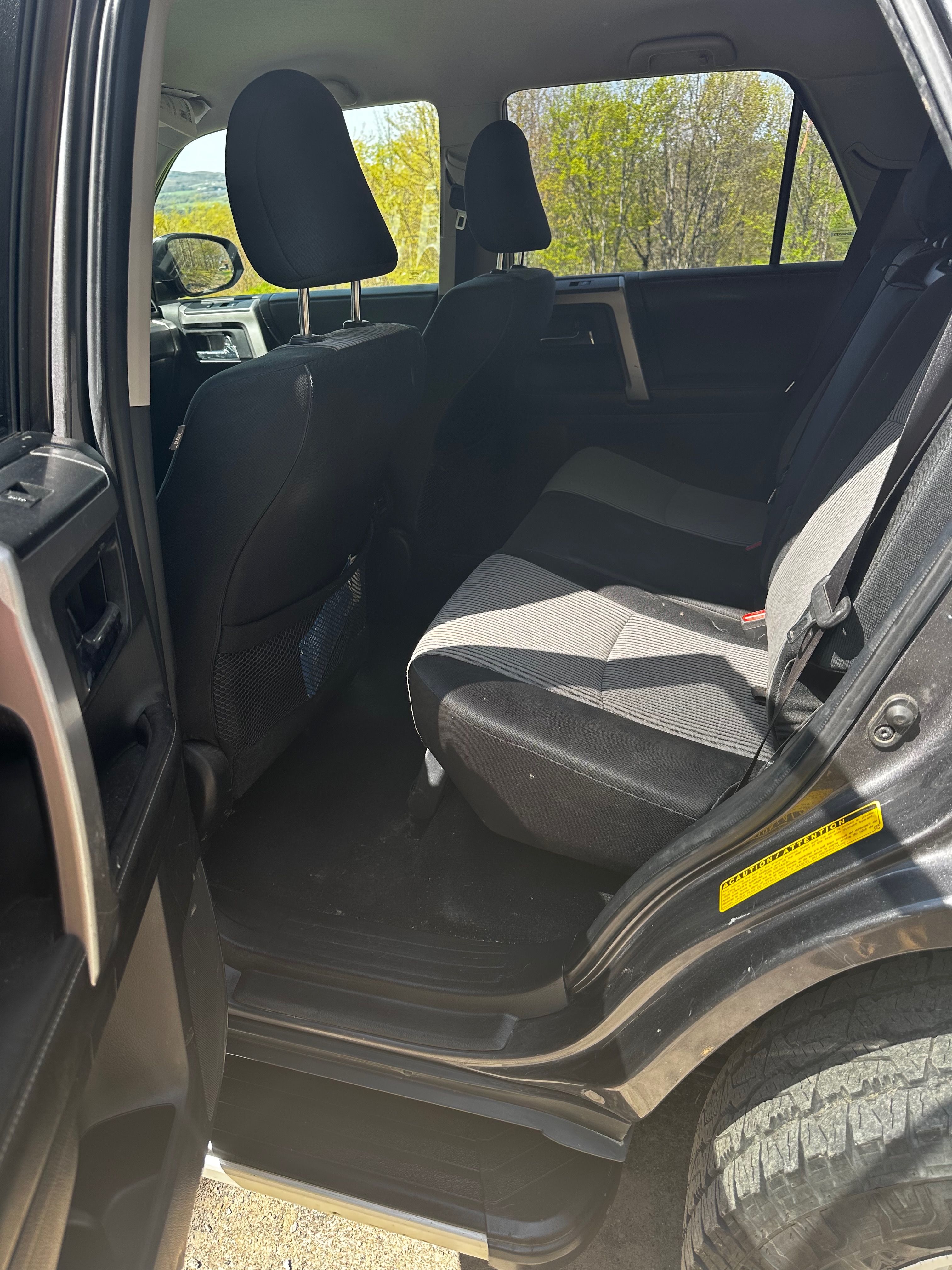 Used 2016 Toyota 4Runner SR5 AWD/4WD image 19