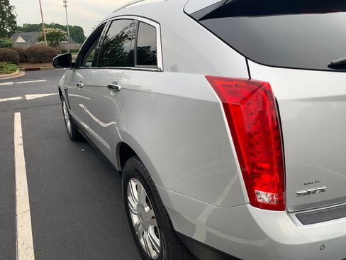 Used 2015 Cadillac SRX Luxury w/ Driver Awareness Package FWD image 1
