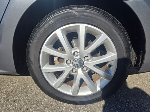 Used 2013 Volkswagen Jetta SE image 21