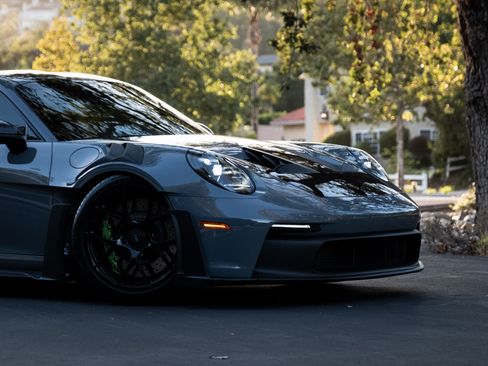 Used 2024 Porsche 911 GT3 RS RWD image 8