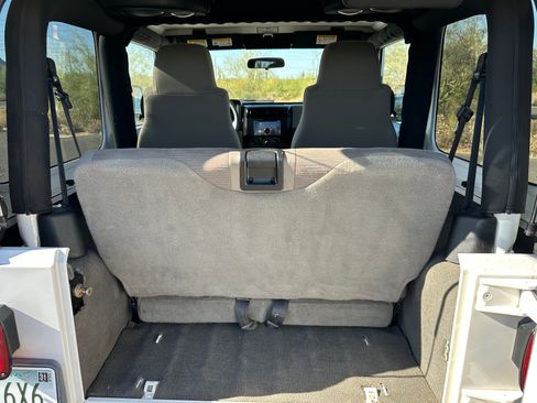 Used 2003 Jeep Wrangler Rubicon AWD/4WD image 14