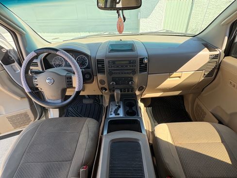 Used 2009 Nissan Titan SE w/ SE Max Utility Pkg RWD image 11