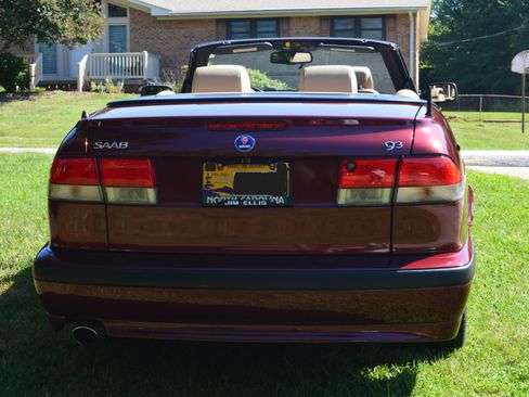 Used 2003 Saab 9-3 SE image 24