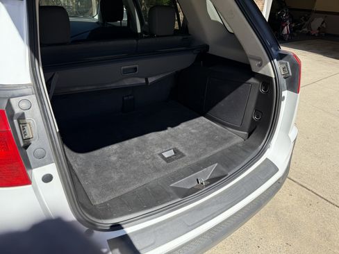 Used 2016 GMC Terrain SLE image 19