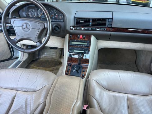 Used 1996 Mercedes-Benz S 420 image 6