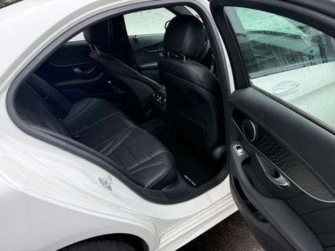 Used 2016 Mercedes-Benz C 300 4MATIC Sedan image 16