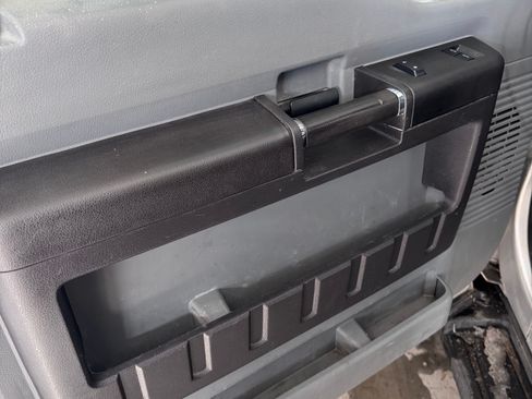 Used 2015 Ford F450 XL w/ Power Equipment Group image 22