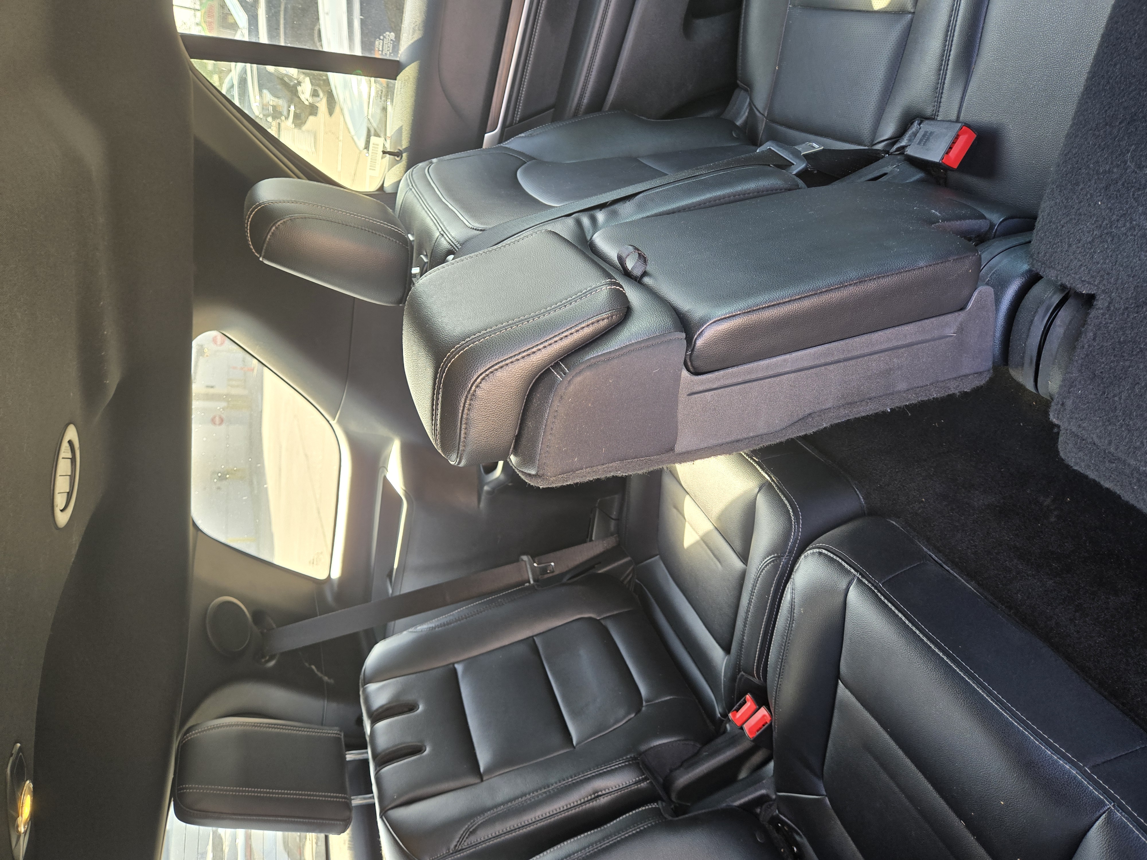 Used 2016 Ford Explorer Limited FWD image 13
